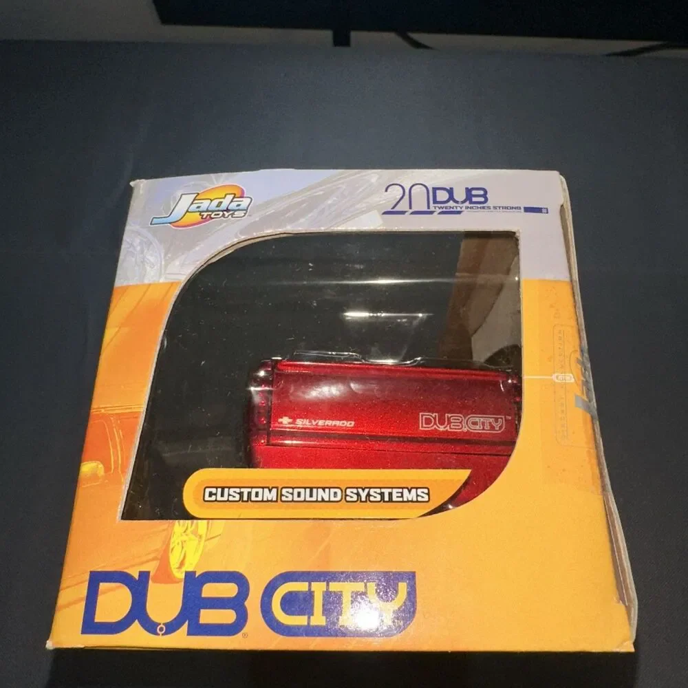 JADA DUB 2002 CHEVY SILVERADO RED 1:24 PICKUP  DIECAST NEW Maya 24 in Wheels